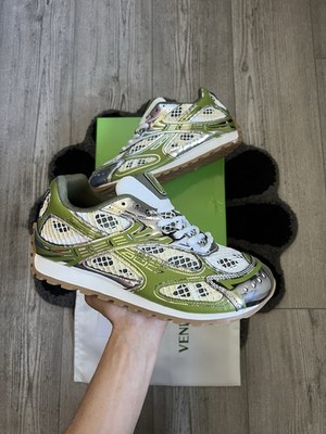 Bottega Veneta Orbit Grün 43