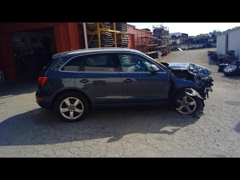 2010 Audi Q5 Audi Driver side Front Inner Door Trim Panel Grey Foto 4 de 4