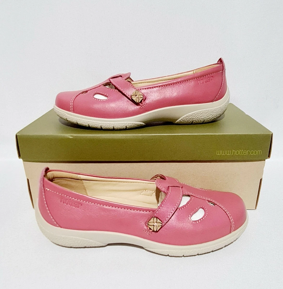 Pink leather hotsell shoes ladies