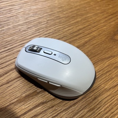 Logitech MX Anywhere 3 for Mac - with USB-C Charging Cable