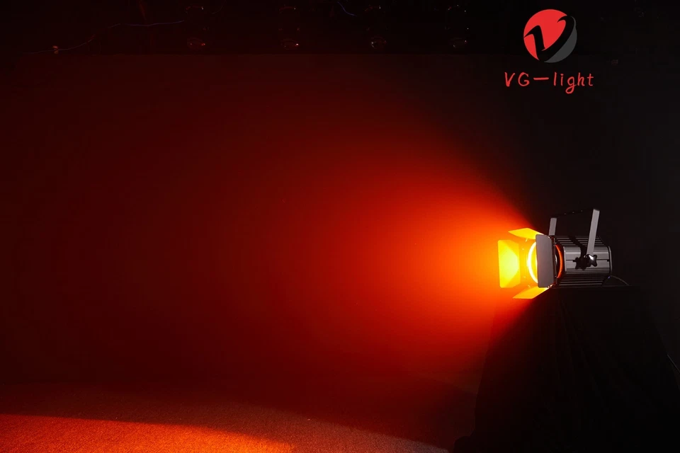 200W RGBWA Audience Brinder with Barn Door LED COB Par DMX Par Stage Light DJ - Image 3 of 4