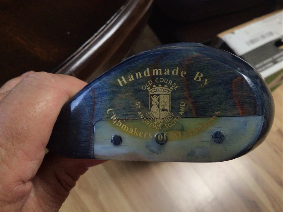 Hickory  Putter Hand Made By The Club markers Of St Andrew’s  Old Course Pepsi - Image 3 of 4