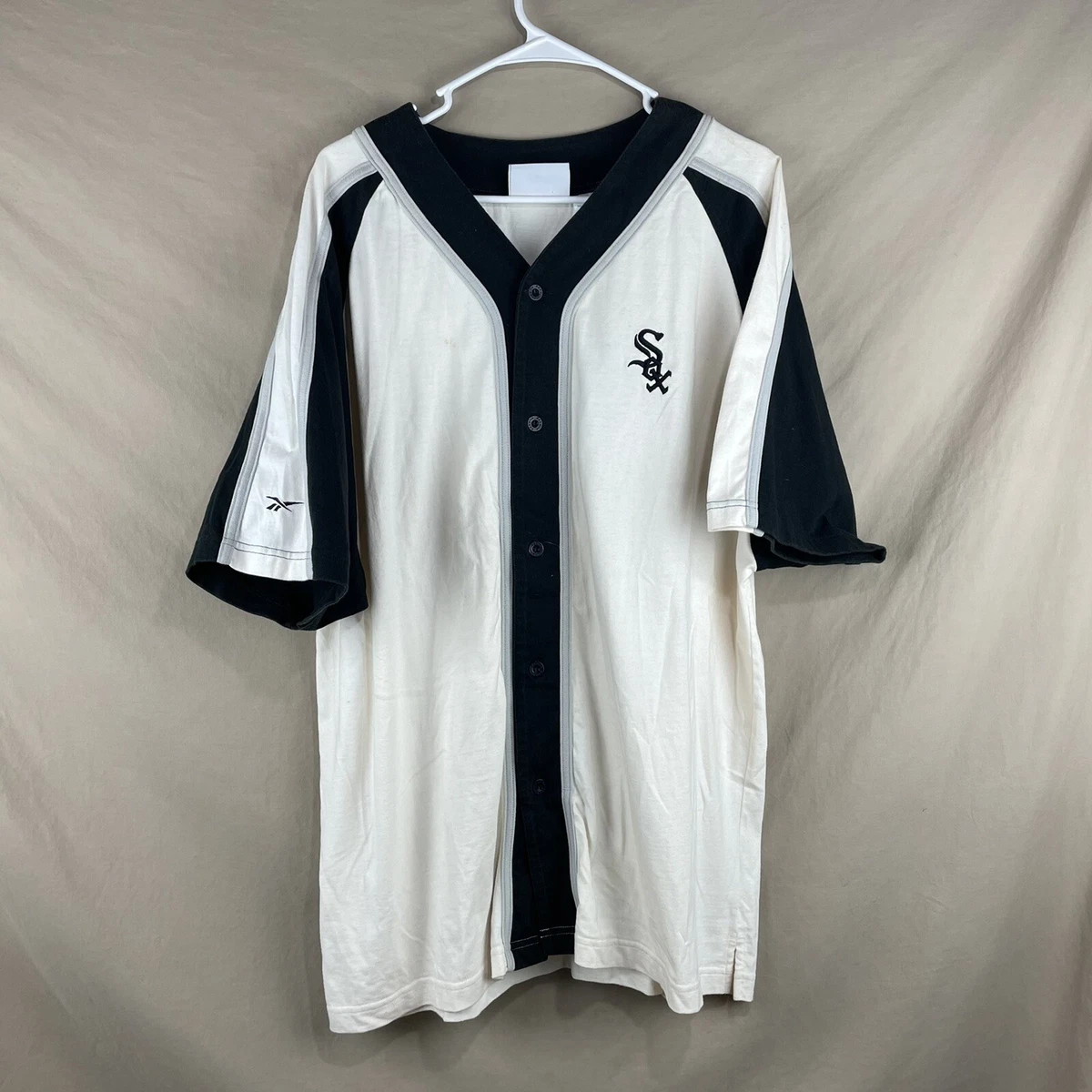 black and white mlb jersey