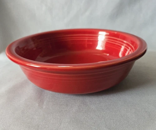 SET OF 2 HLC FIESTA WARE SCARLET RED CEREAL SOUP BOWLS 7"