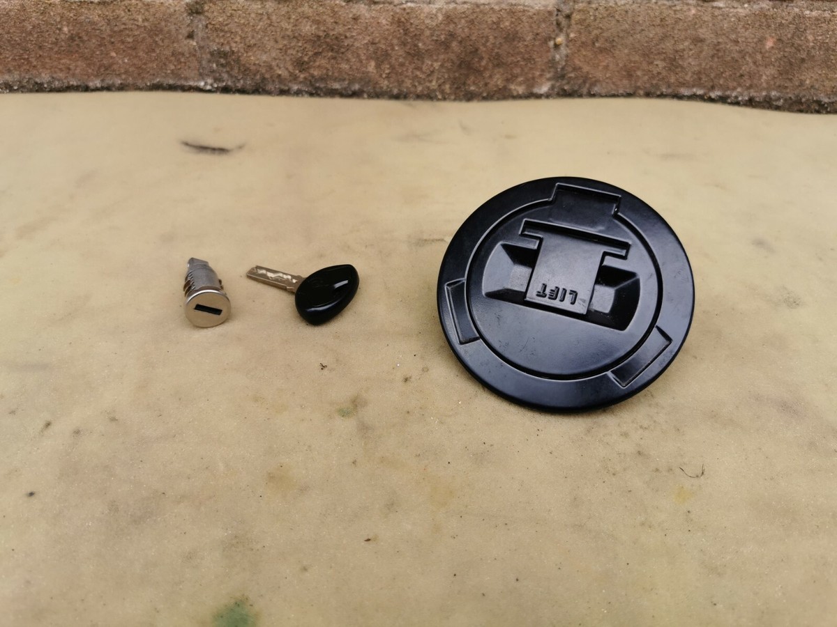 BMW F800 GT Fuel Tank cup lid cover with key 7690758 | eBay