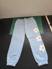 Art Class Daisy Graphic Jogger Sweatpants Youth Girls Size XL 14 Light Blue