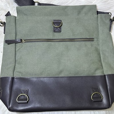 Disney Vacation Club Treasure Messenger Canvas Convertible  display picture 3