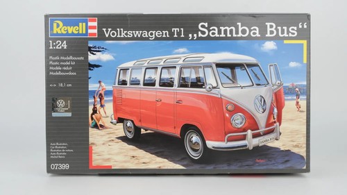 # Revell 1:24 7399 VW T1 Samba Bus - NUEVO | Condition: Gebraucht
