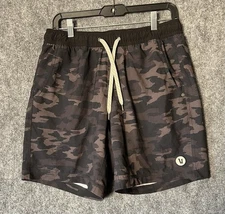 VUORI Mens Shorts Sz Small 30” Waist Kore Lined Green  Camo Gym Workout Athletic
