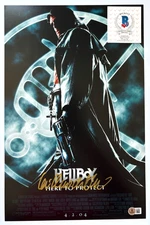 GUILLERMO DEL TORO SIGNED HELLBOY 11X17 MOVIE POSTER PHOTO DIRECTOR BAS