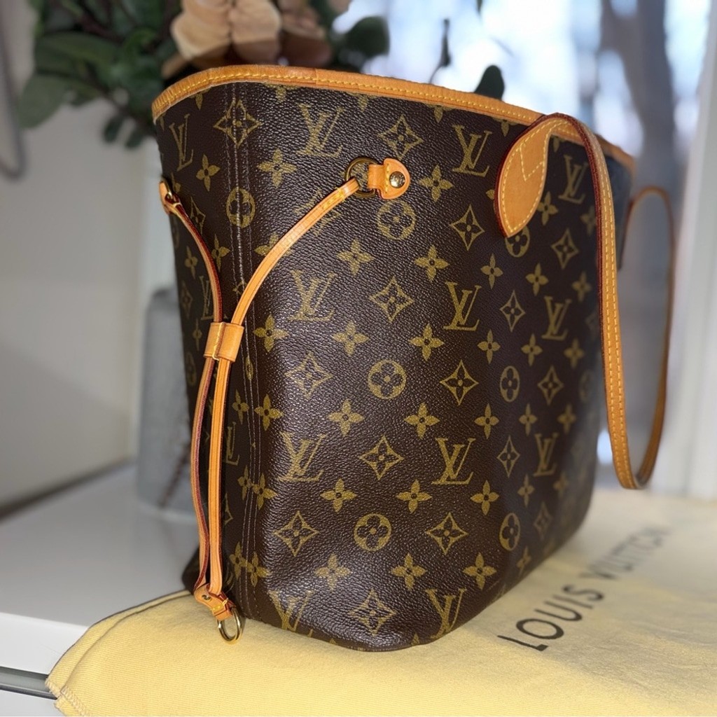 Authentic Louis Vuitton Neverfull MM Monogram Tote 2017 SD0157 thumbnail 2