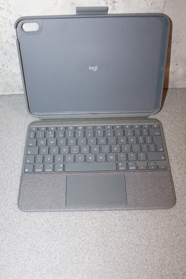 LOGITECH Combo Touch Detachable Keyboard Case For iPad 10th Gen 11th Gen A16 - Image 4 of 4