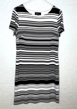 EUC RN Studio Petite Women's Short Sleeve Striped, Lined Dress, Round Neck. PMD