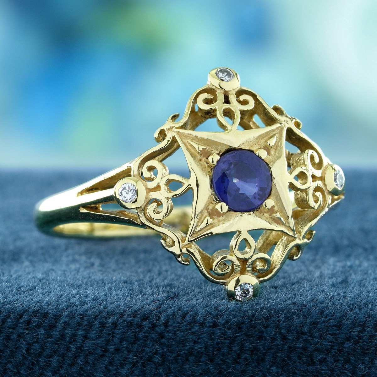 14K Yellow Gold Natural Blue Sapphire and Diamond Filigree Vintage