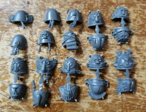 Blood Angels Death Company SHOULDER PAD Space Marine 40K G Blood Angels Death Company SHOULDER PAD Space Marine 40K G