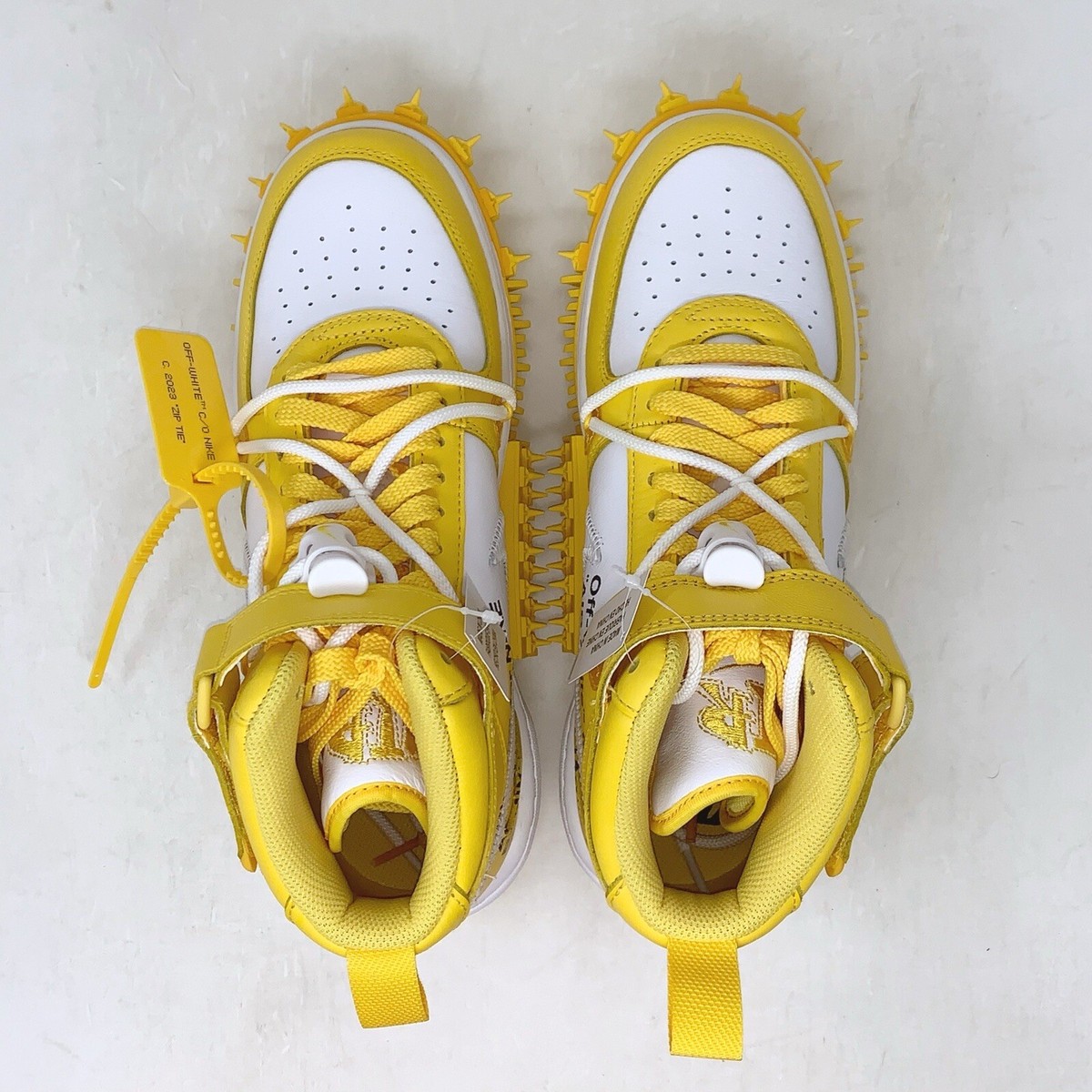 Size 10.5 - Nike Off-White x Air Force 1 SP Leather Mid