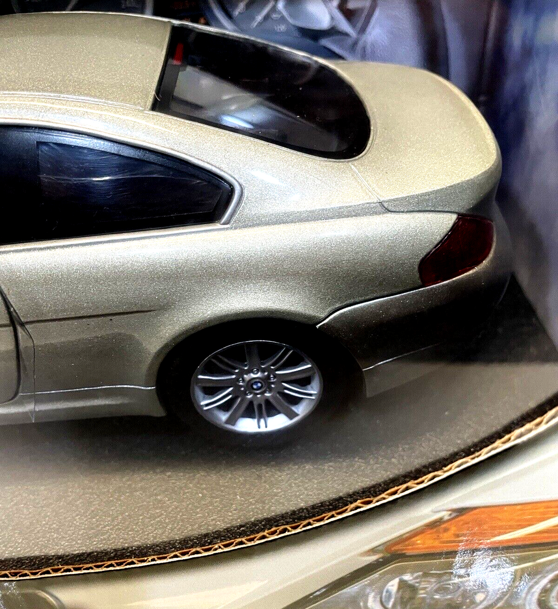 Hot Wheels 1/18 BMW 645Ci Silver Model Car New | eBay Hot Wheels 1/18 BMW 645Ci Silver Model Car New | eBay