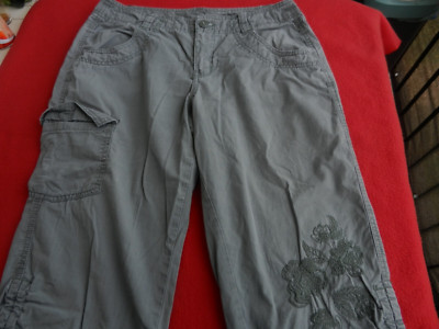 S Faded Glory Damen 3/4 Sommerhose in Oliv mit Muster Gr. 8 Maße beachten