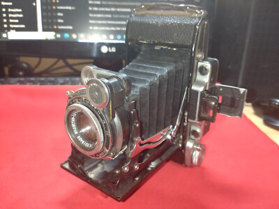 Vintage USSR camera Moskva-4 Industar-23 1/4.5 f=11 cm