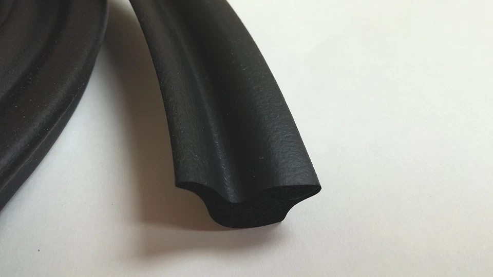 1955-1956 Chevrolet Belair 210 150 Trunk Weatherstrip Rubber Seal - Изображение 2 из 2