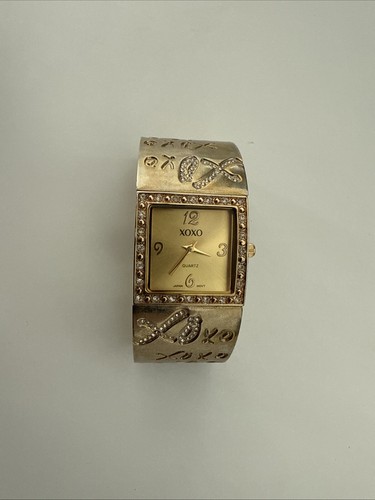 Vintage Woman’s Xoxo Watch  - 第 2/4 張圖片