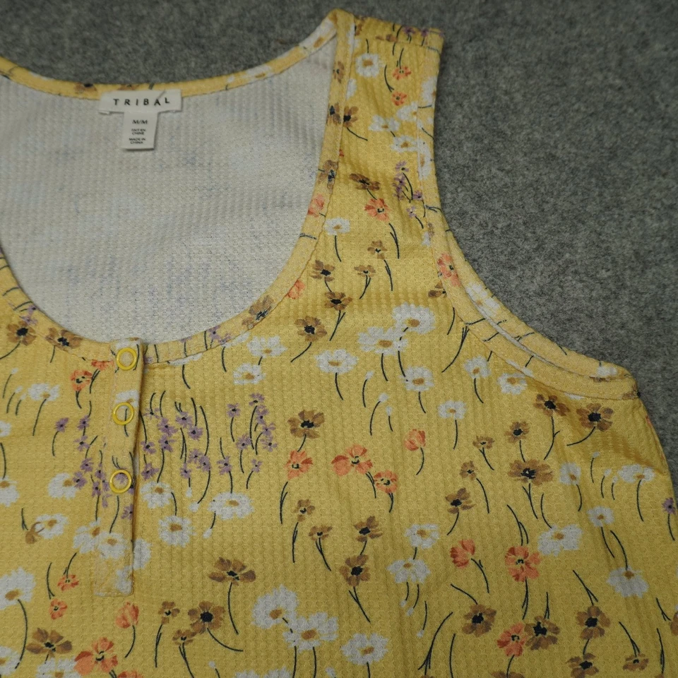 Camiseta sin mangas Tribal amarilla mediana floral poliéster spandex para mujer Foto 2 de 4