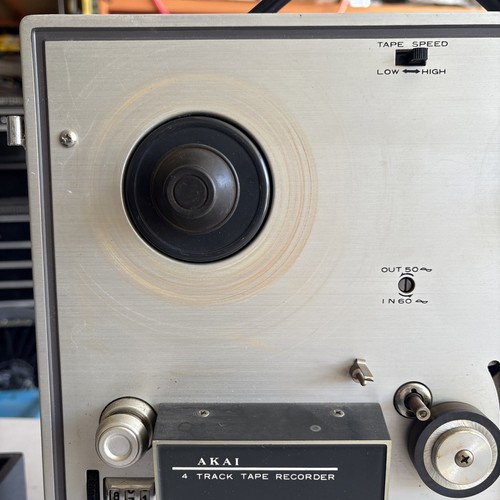Akai 1710 Stereo 4 track Reel to Reel tape recorder TESTED & WORKS!! - Picture 9 of 11