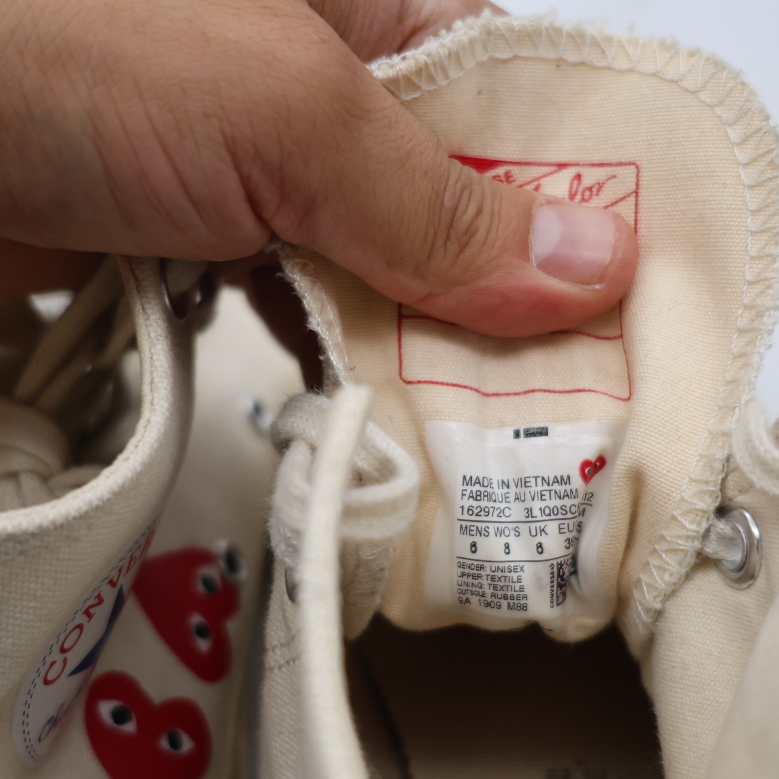 Converse Chuck 70 CDG Hi Men's 6 Women's 8 Multi Heart Sneakers 162972C thumbnail 9