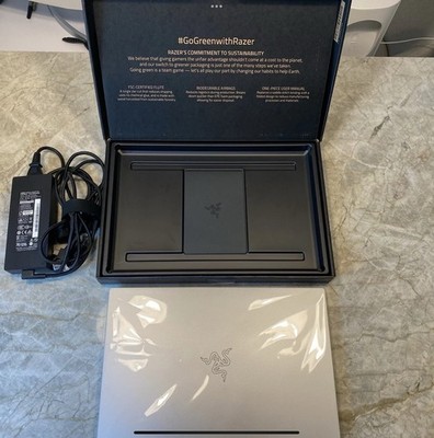 Razer Blade 15 Studio 4K OLED Laptop Quadro RTX 5000, 32GB RAM