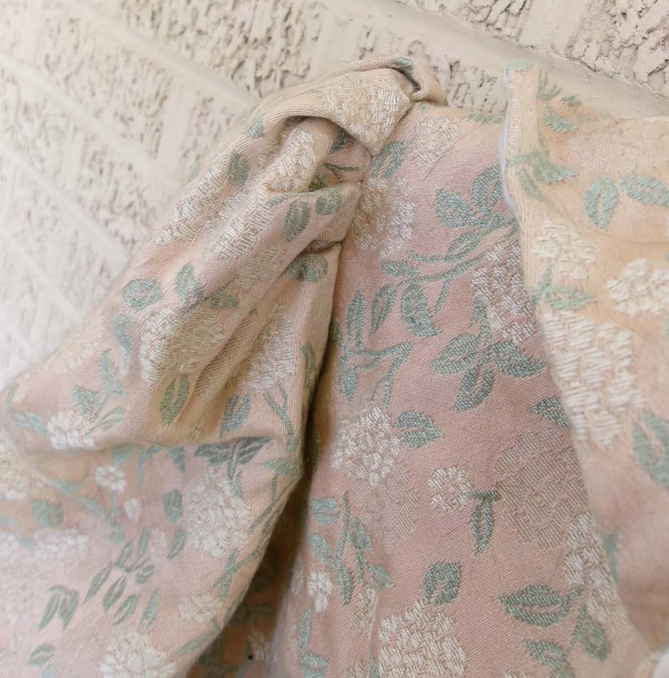 Jaqueta vitoriana Repro 1890 inacabada manga folhada rosa floral brocado - Imagem 3 de 4