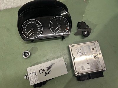 BMW E90 320i N46 N46b20 SET Steuergerät Tacho DME CAS Schlüssel 7552176 6964051