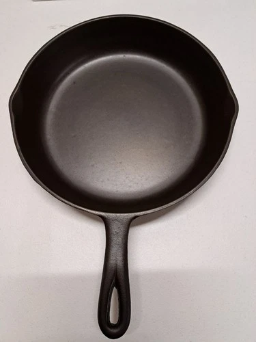 FULLY RESTORED VINTAGE BSR RED MOUNTAIN #8 CAST IRON SKILLET