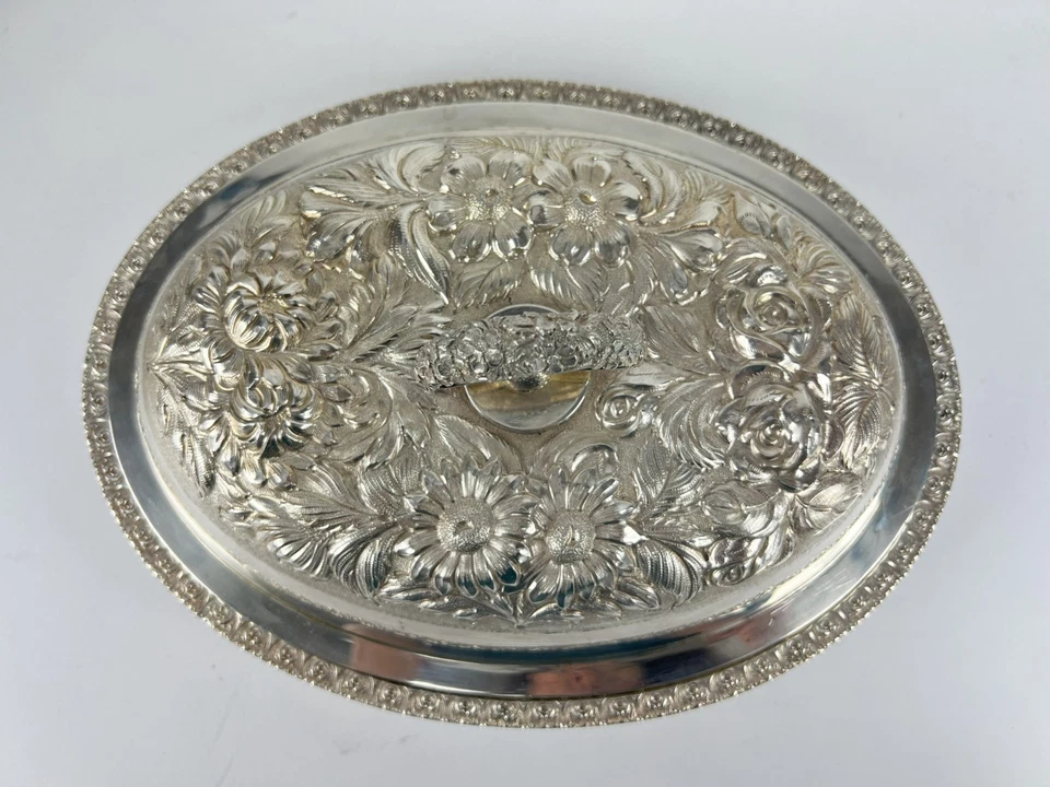 Vintage Sterling Silver Stieff Rose Hand-Chased Vegetable Dish & Cover - 12.25" - Image 4 of 4