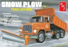 Amt 1178 Ford Lnt 8000 Dump Truck With Snow Plow Model Kit 125 Scale