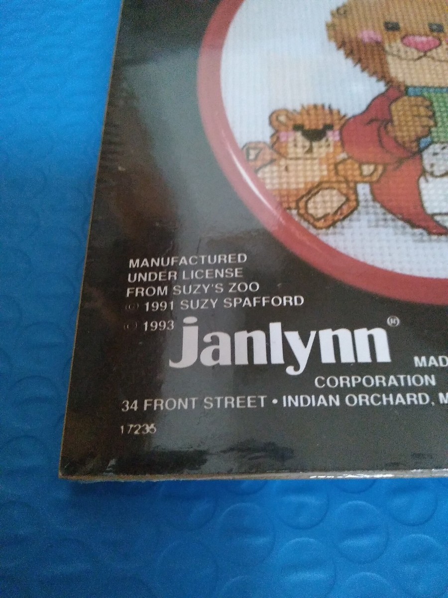 Vtg Janlynn Suzy's Zoo Storybook Ollie Cross Sewing Stitch