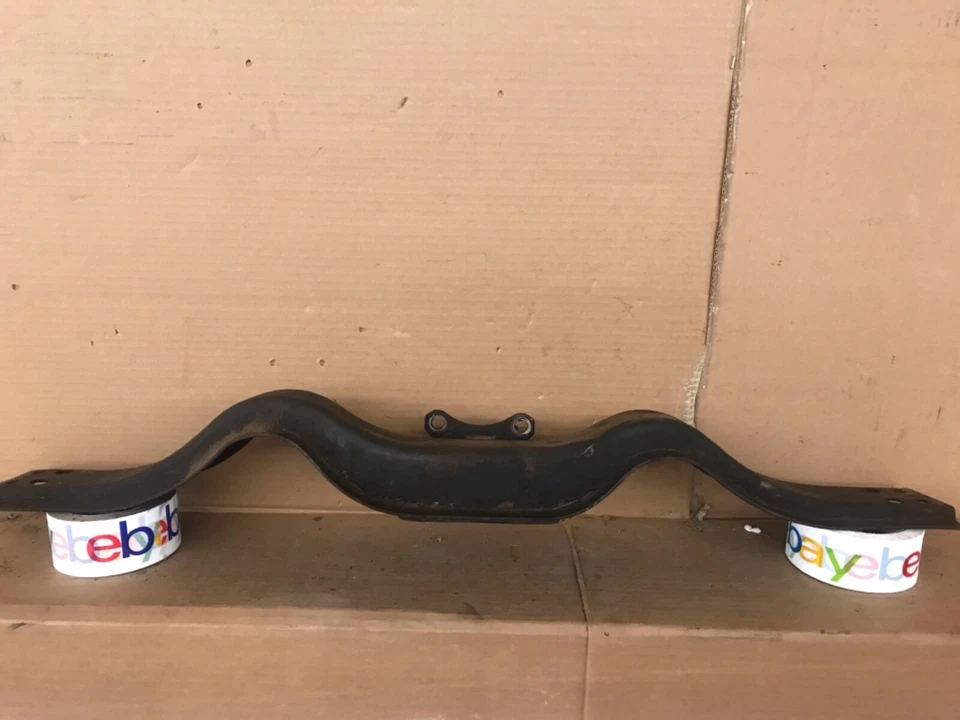 68-74 AMC JAVELIN SST AMX TRANSMISSION CROSS MEMBER MOUNT OEM - Image 2 of 4