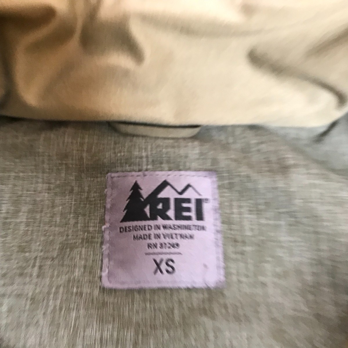 REI Long Hooded Trench Coat Full Zip Jacket. Light Olive Green