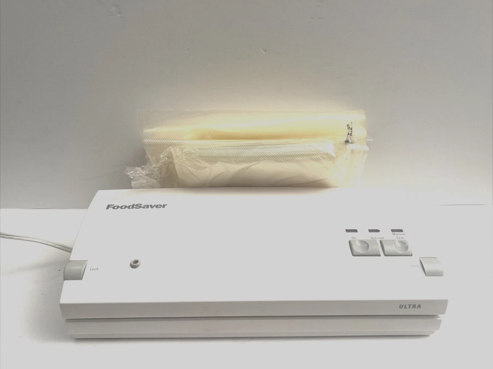 FOODSAVER Ultra by Tilia Food Vacuum Packing System w/Bags EUC Tested Working!