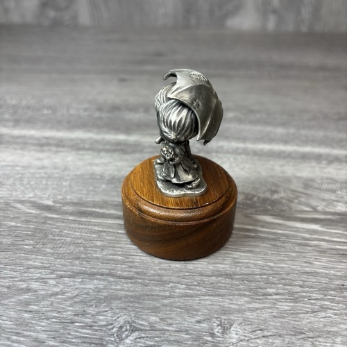 Vintage 1980 Hallmark Little Gallery Friendship is for Sharing Pewter Figurine - Picture 2 of 7