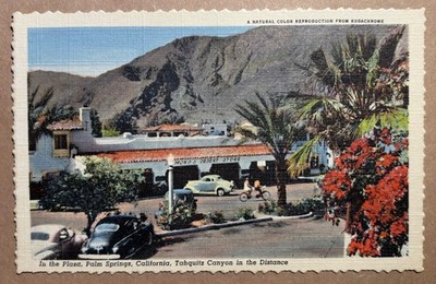 Palm Springs Plaza Old Cars Tahquitz Canyon Desmonds Desert Linen Postcard