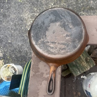 Vintage Unmarked Wagner Ware #8 Cast Iron Skillet Frying Pan 10 1/2 Inch