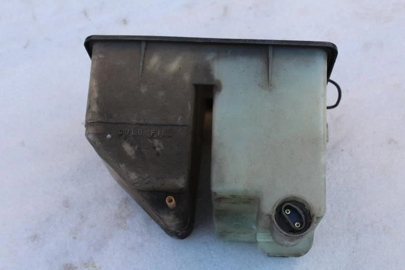 1989 1990 1991 1992 FORD RANGER COOLANT RESERVOIR BOTTLE - Image 3 of 4
