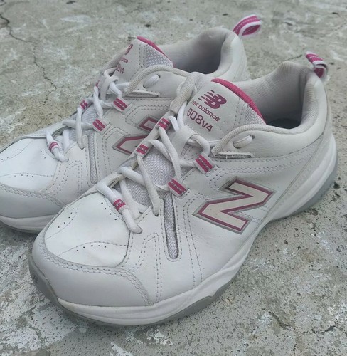 CROSS TRAINING SHOES SZ 