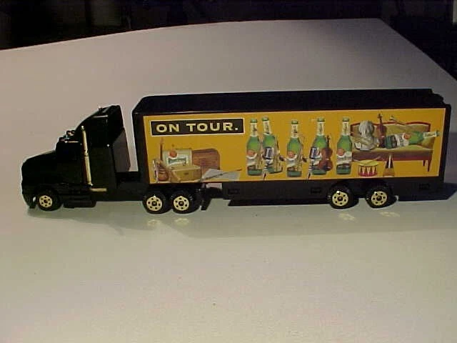 7 IN. Kenworth Urquell Beer Truck High Speed 1/87 H0 Diecast Plastic MINT Loose - Image 3 of 4