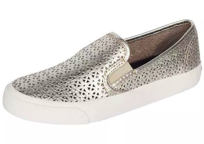 Sperry seaside hotsell perforated sneaker platinum