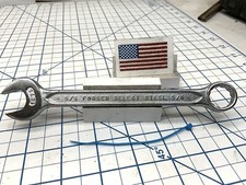 INDESTRO Combination Wrench, 12pt, Size 5/8โ, Model 1075, USA Made Blue Tag