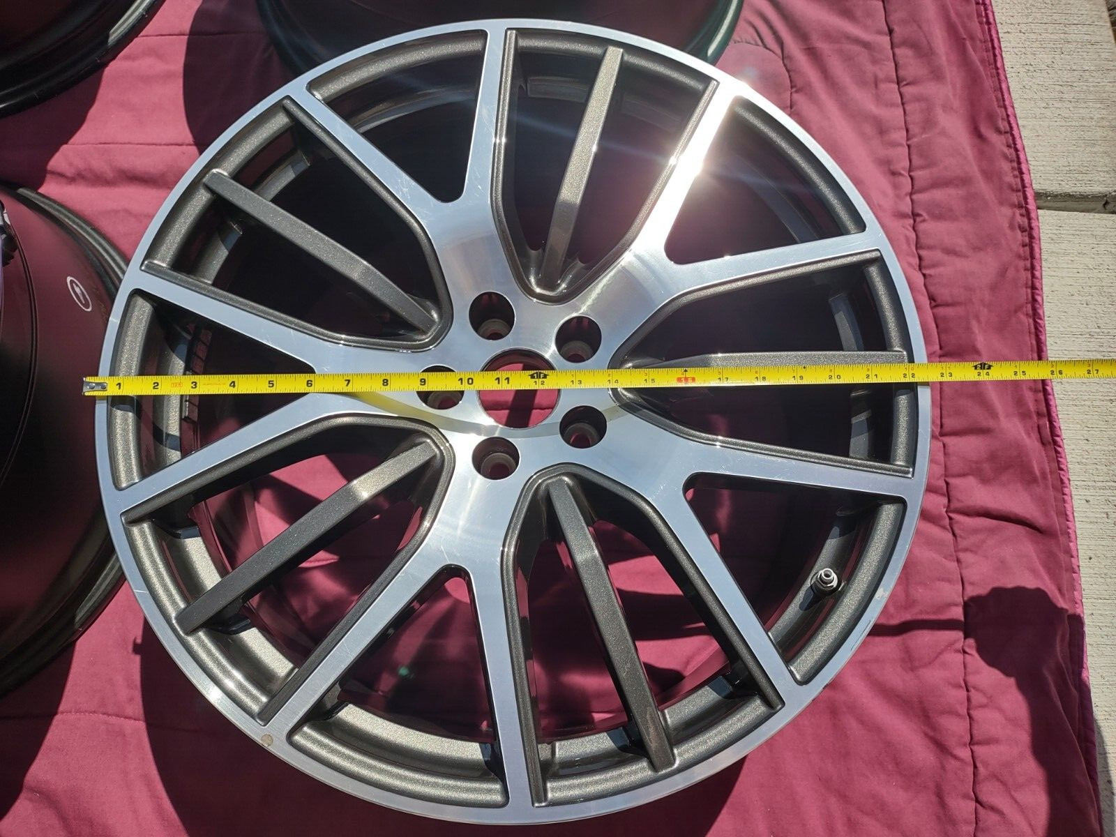 (4) MASERATI LEVANTE S 21" 5x4.5 STOCK FRONT REAR RIMS WHEELS TAKE-OFFS OEM 22