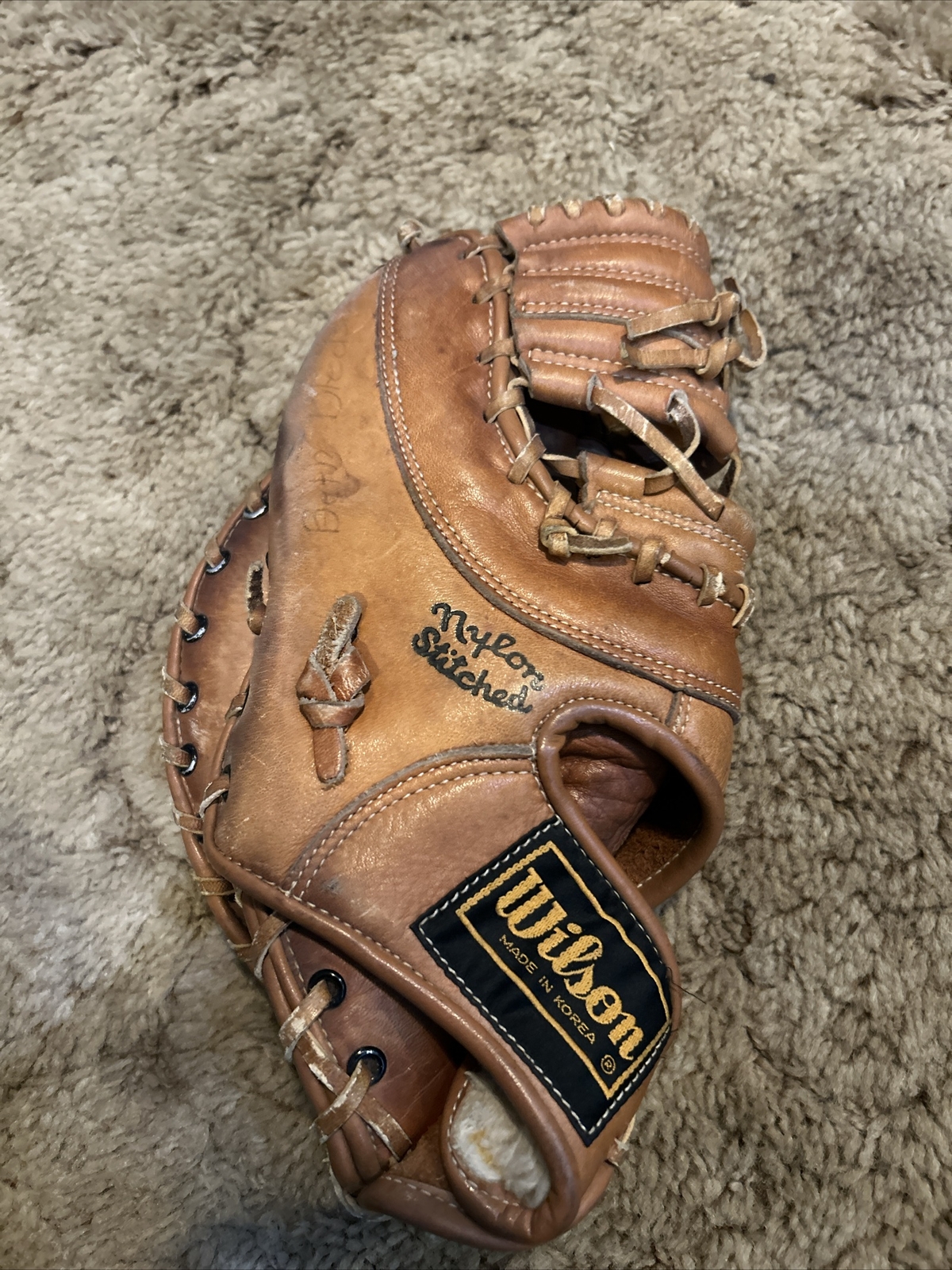Wilson A2863 Baseball Mit Right Hand First Baseman Glove eBay