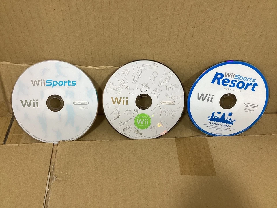 Wii Games Lot of 5 Wii Sports Resort Mario Kart Wii Play  Japan ver. working - Image 4 of 4