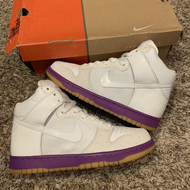 vans authentic gore studs